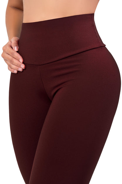 • Legging moldeador negro con faja interna y tiro alto
• Legging con efecto push-up y compresión abdomen SMI0079
• Legging sin costuras para mujer en Colombia
• Legging realce natural con pretina alta y ajuste perfecto
• Legging deportivo con tecnología oculta de moldeo